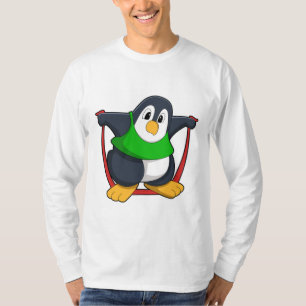 Camiseta Pingüino en Gimnasio con cuerda para saltar.PNG