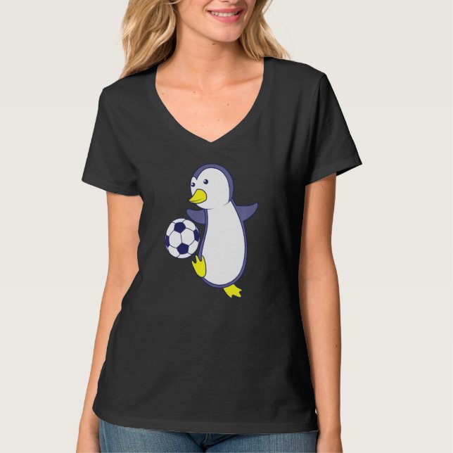 Camiseta Pingüino Jugando Fútbol (Anverso)