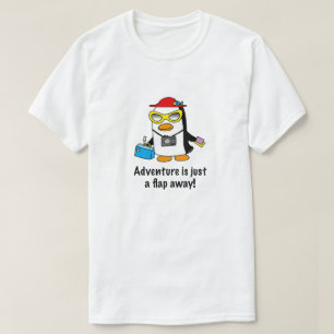 Camiseta Pinguino Turista Aventura Un Aleteo Lejos