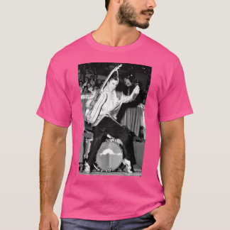 Camiseta Pingüinos marchando por campos de nieve
