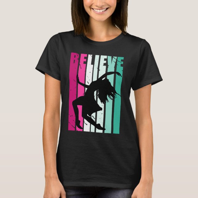 Camiseta Pink And Green Motivational Girls Dance Believe Cu (Anverso)