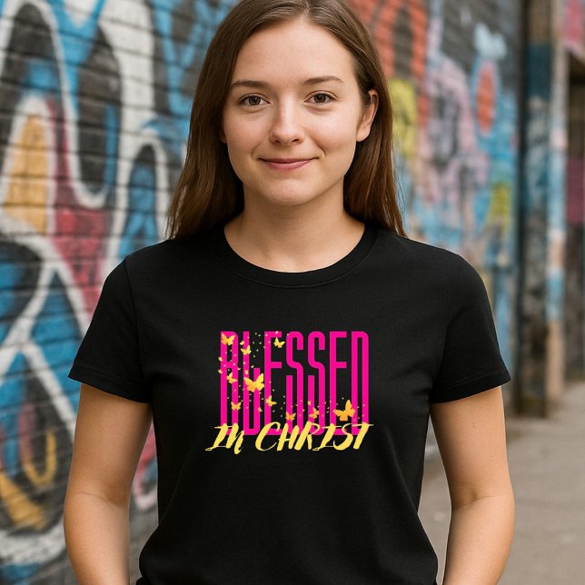 Camiseta Pink Blessed In Christ - Butterflies (Subido por el creador)