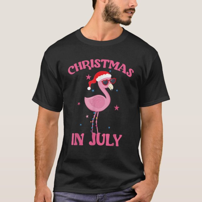 Camiseta Pink Flamingo in Santa Hat Christmas In July Girl  (Anverso)