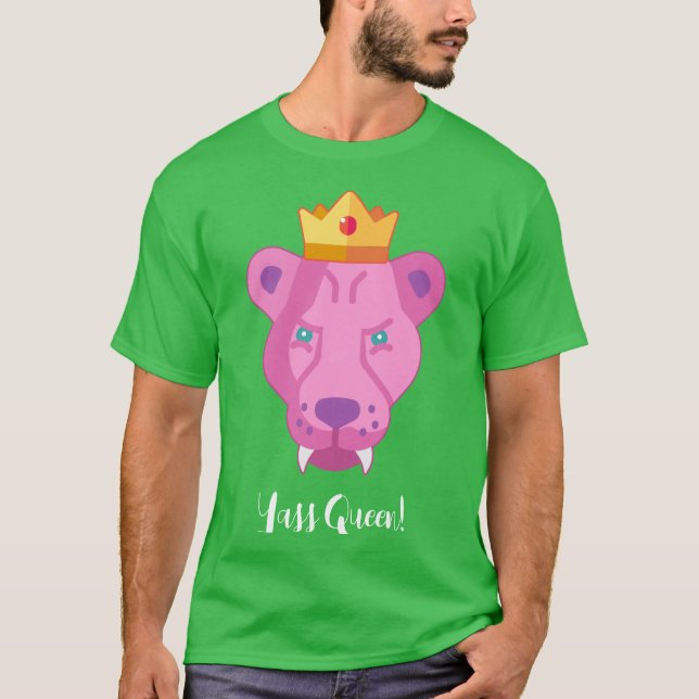 Camiseta Pink Hair Queen Lioness Custom Text (Anverso)