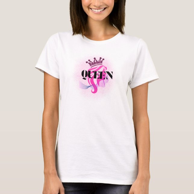 Camiseta Pink Queen Crown Design – Confident Feminine Power (Anverso)