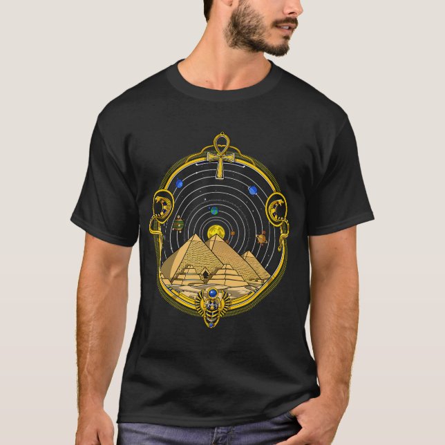 Camiseta Pirámides Egipcias Sistema Solar (Anverso)