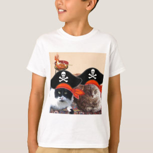Camiseta PIRATA CATS, habla como el Día del Pirata