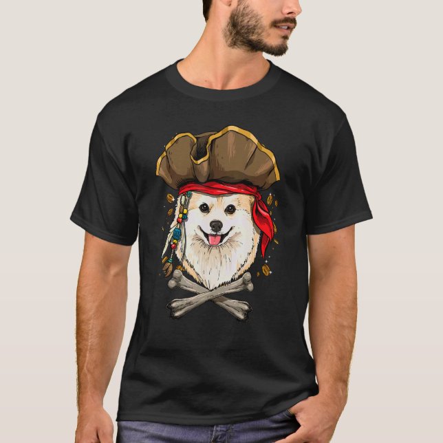 Camiseta Pirata de perro de Pomerania Jolly Roger Flag Cros (Anverso)