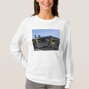 Camiseta Pistolas a bordo de USS George HW Bush
