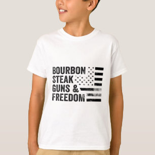Camiseta Pistolas De Bourbon Y Whiskey De Bandera Estadouni