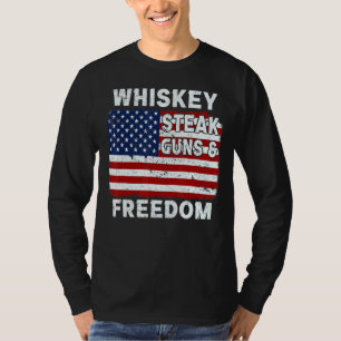 Camiseta Pistolas de filetes de Whiskey y bandera estadouni
