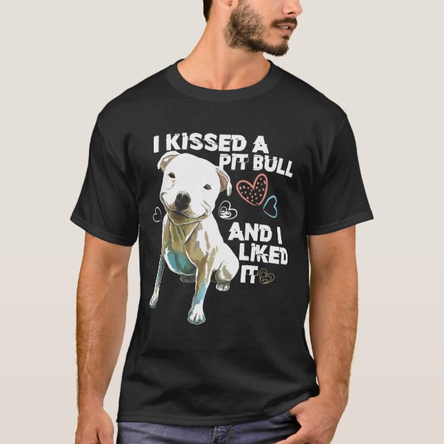 Camiseta Pitbull -Besé Un Toro Y Me Gustó Tee-Ne (Anverso)