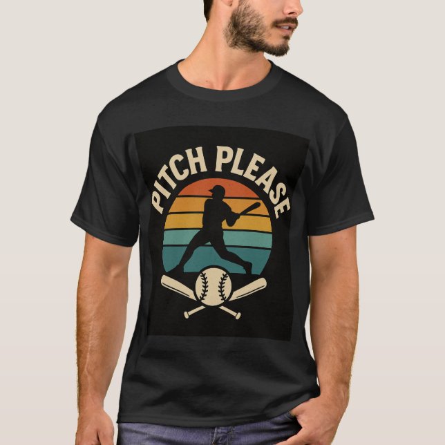 Camiseta Pitch Please Baseball — Atardecer Retro, Silueta d (Anverso)