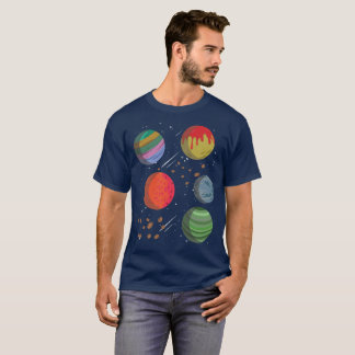 Camiseta Planetas coloridos en espacio exterior