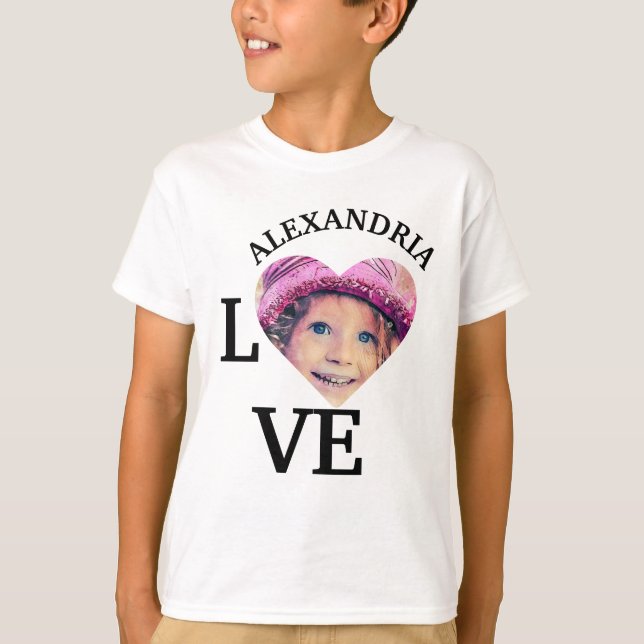 Camiseta Plantilla moderna de fotografía de corazón de amor (Anverso)