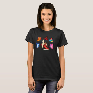 Camiseta Plátano juguetón con mariposas voladoras