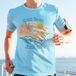 Camiseta Playa Cute Vintage Waves Sunshine vacaciones de ve<br><div class="desc">Camisetas de estilo vintage con bonitas olas verde azuladas del océano y un sol luminoso con palmeras en verano. El diseño fresco y granulado se complementa con el angustiado texto verde azulado azul personalizado para sus vacaciones familiares o viaje a la playa.</div>