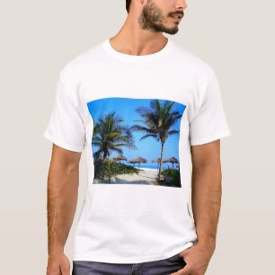 Camiseta Playa de arena con palmeras y vistas al océano
