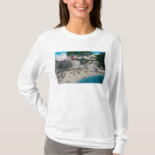 Camiseta Playa de baño en la arboleda pacífica