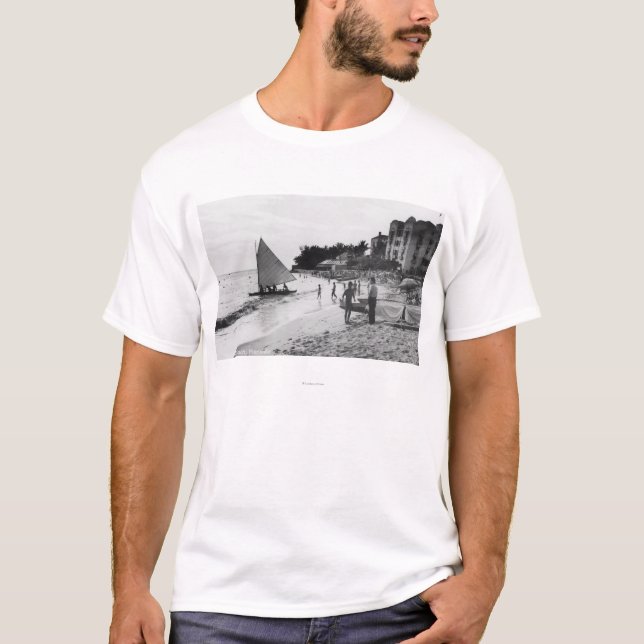 Camiseta Playa y barcos Honolulu de Waikiki (Anverso)