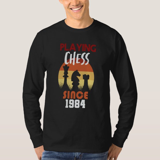 Camiseta Playing chess since 1984 (Anverso)