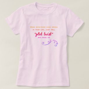 Camiseta Plot Twist Humorous Book Club