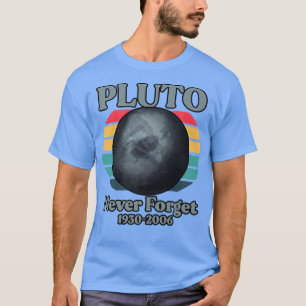 Camiseta Pluto nunca olvida 1930-2006 
