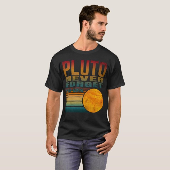 Camiseta Plutón Nunca Olvides (Anverso completo)