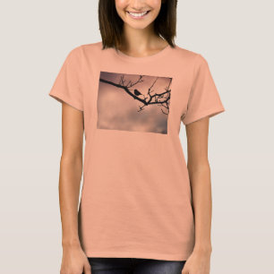 Camiseta Poca silueta del pájaro del invierno