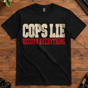 Camiseta Policias de Mentira Blanca Graban Todo Activista