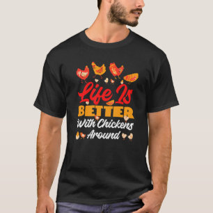 Camiseta Pollos alrededor de la agricultura y el granero