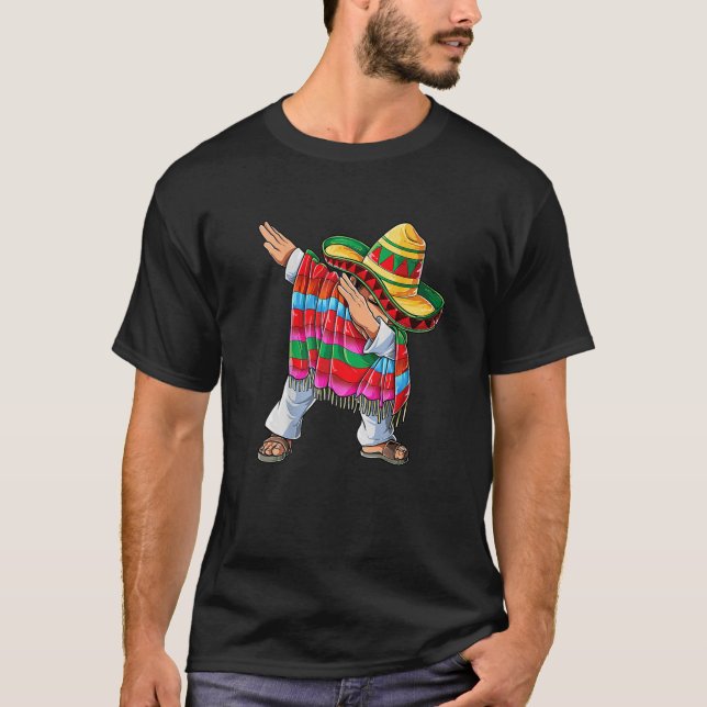 Camiseta Poncho Cinco De Mayo: La tumba de los hombres (Anverso)