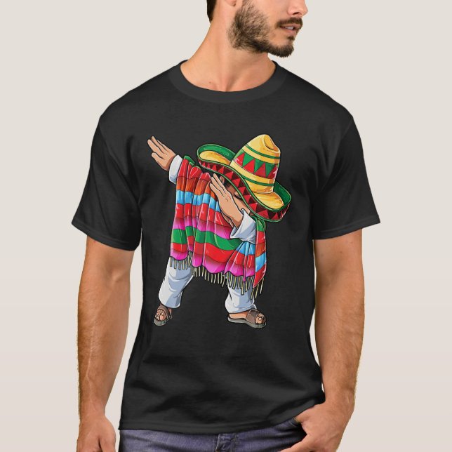 Camiseta Poncho Cinco De Mayo: La tumba de los hombres (Anverso)