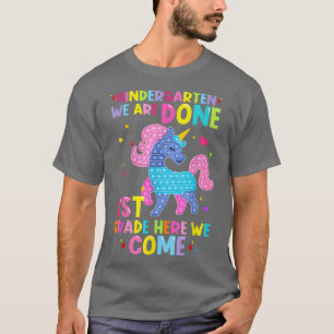 Camiseta Poppin Kindergarten Estamos en primer grado aquí