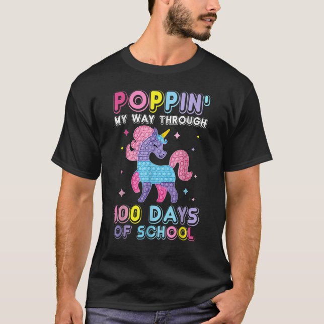Camiseta Poppin' My Way Through 100 Days Of School Unicorn  (Anverso)