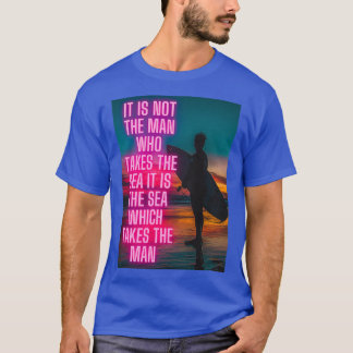 Camiseta por el mar y el surfin de los amantes
