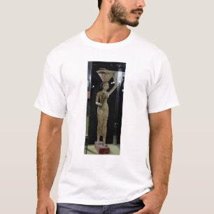Camiseta Portador femenino de las ofrendas que llevan un