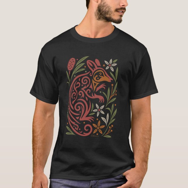 Camiseta Potoroo de Gilbert Tribal con Flora Nativa (Anverso)