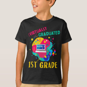 Camiseta Prácticamente me gradué primero en 2021.Camiseta