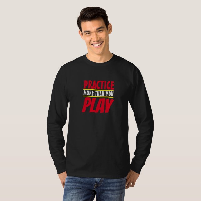 Camiseta Practicar más | Frase Motivadora Tipografía Roja (Anverso completo)