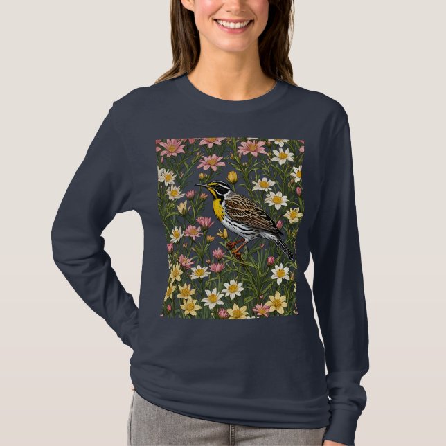 Camiseta Pradera Occidental Alondra Rodeada De Flor De Bitt (Anverso)