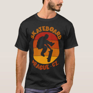 Camiseta Praga República Checa Patinador Urna Skateboardi