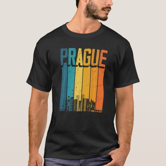 Camiseta Praga República Checa Retro Vintage Sunset Skyline (Anverso)