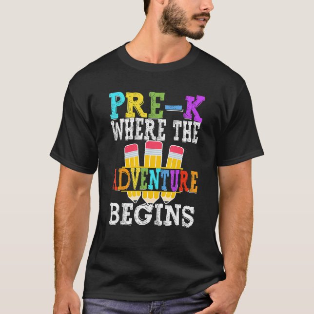 Camiseta Pre K Donde La Aventura Comienza De Nuevo A La Esc (Anverso)