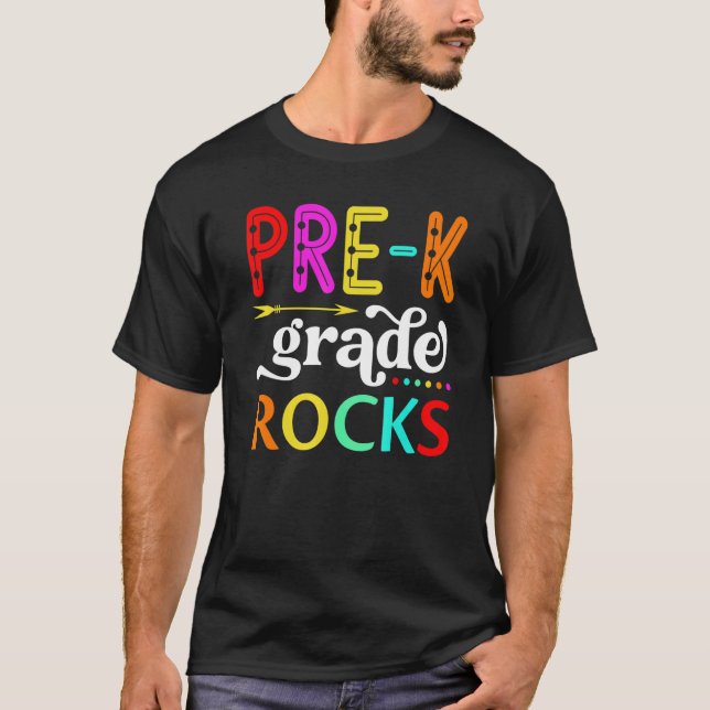 Camiseta Pre K Grade Rocks Teacher Kids First Day Of School (Anverso)