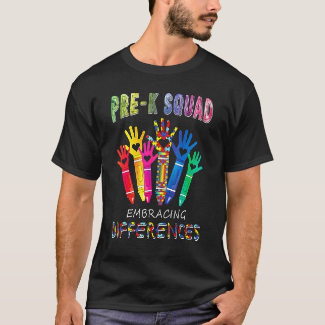 Camiseta Pre K Squad Embracing Differences Autism SPED Teac (Anverso)