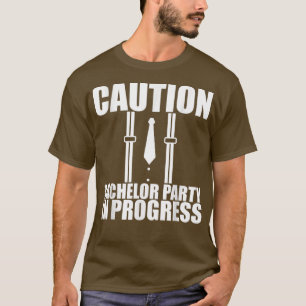 Camiseta Precaución Fiesta de Soltero en Curso 