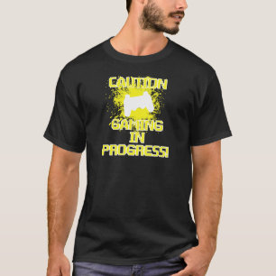 Camiseta Precaución, juego en curso
