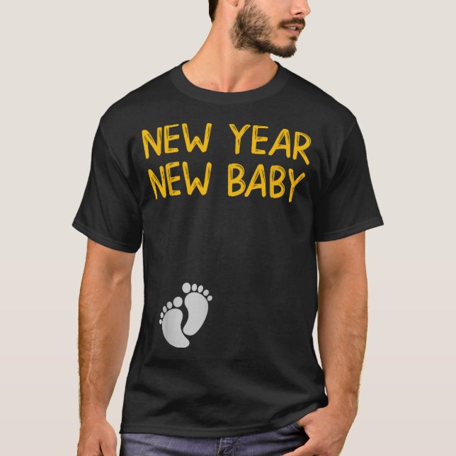 Camiseta Pregnancy Announcemen - New Year New Baby  (Anverso)