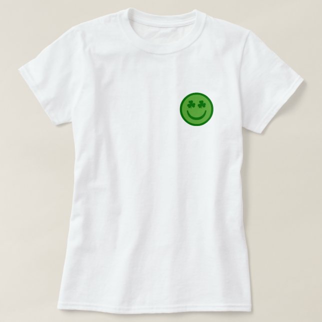 Camiseta Preppy Clover Happy Face (Diseño del anverso)